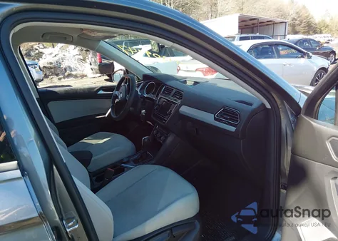 2021 Volkswagen Tiguan 2.0T S z USA, uszkodzony, nr VIN 3VV0B7AX8MM059638